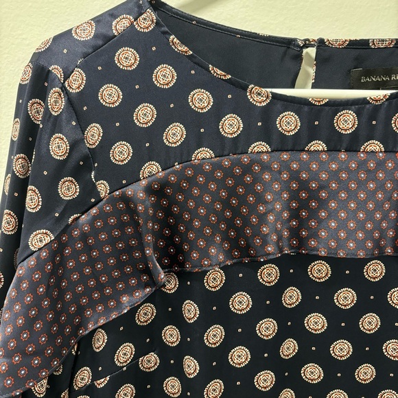 Banana Republic 100% Silk Foulard Long Sleeve Shift Mini Dress Blue Red Ruffle - Picture 6 of 15